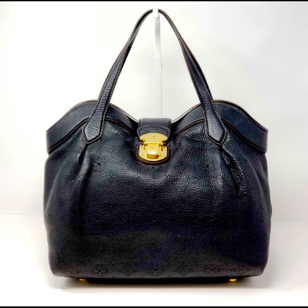 AUTH Louis Vuitton Cirrus PM Mahina Leather Bag